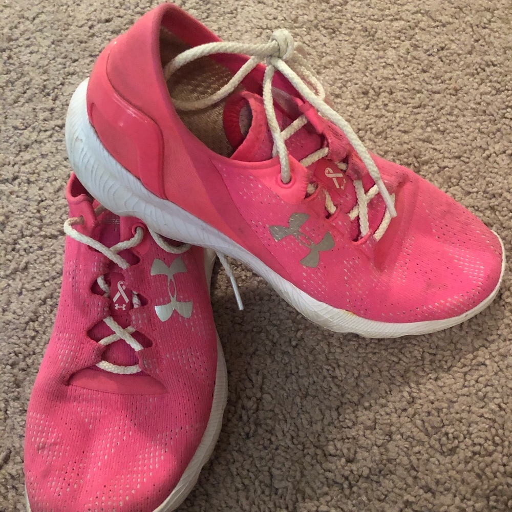 Underarmour Speedform Pink running shoes